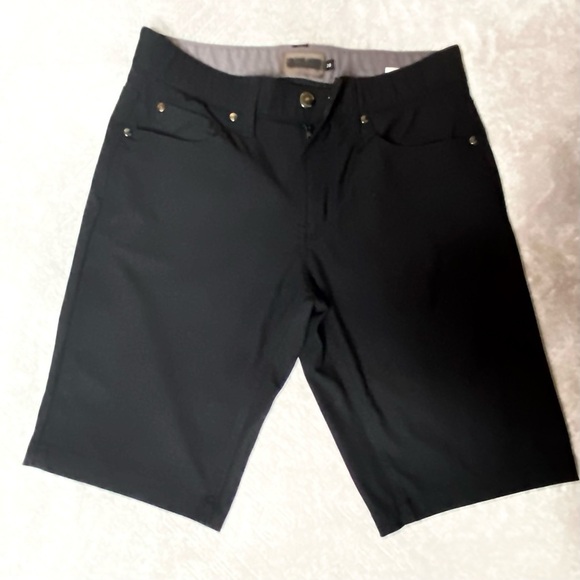 Vintage Genes Performance Men's Black Shorts Size 28 - Pre-Loved 100% Polyester - Picture 4 of 10